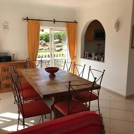 Luxury 4 Bedroom Algarve With Private Pool Villa *