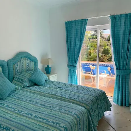 Luxury 4 Bedroom Algarve With Private Pool