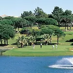 Luxury 4 Bedroom Algarve With Private Pool ヴィラ ブデンス