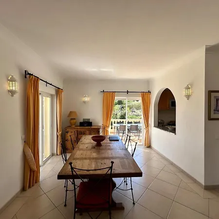 Luxury 4 Bedroom Algarve With Private Pool 부덴스